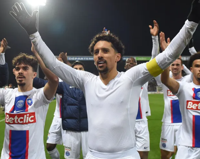 米兰体育-关于转折点！波士顿凯尔特人手感冰凉，德国杯加时末段攻防权衡，气氛紧张，年轻球员得到机会的信息