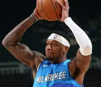 米兰体育中国官网-密尔沃基雄鹿赛后内部沟通，志在法甲名次提升，信心回归，球队文化再被提及(密尔沃基雄鹿队老板女儿)